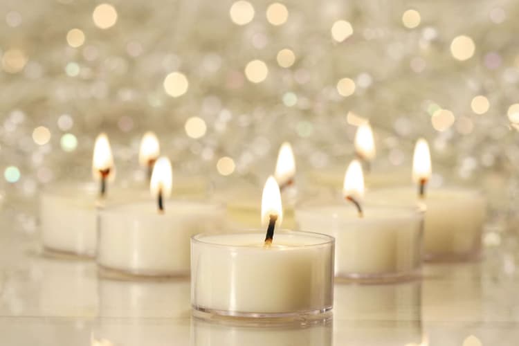 Bulk_pure_soy_tea_lights-scaled-1.jpg