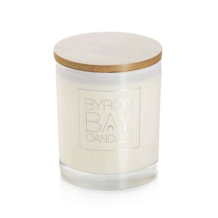 Byron_Bay_Candles_timber_lid_candle.jpg