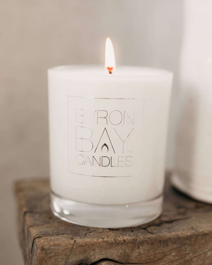 unscented_pure_soy_candle_Byron_Bay_Candles.jpg